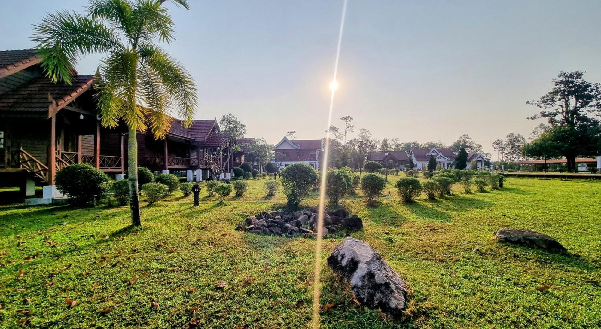 Nakai Resort Ban Nakay Nua Экстерьер фото