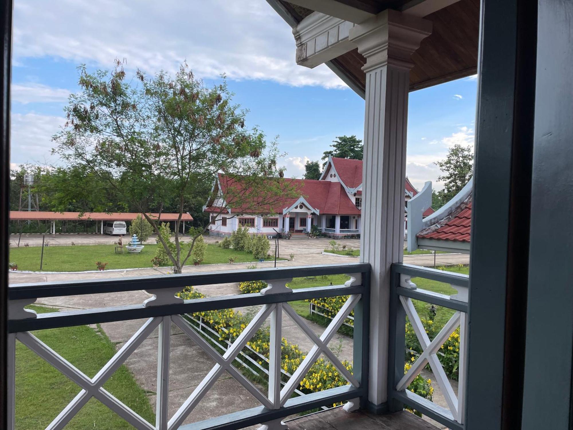 Nakai Resort Ban Nakay Nua Экстерьер фото